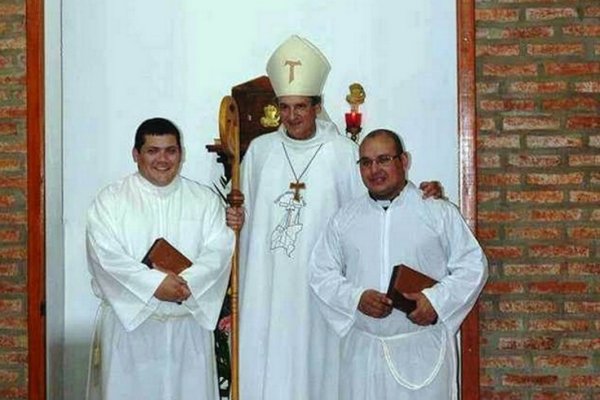 Monseñor Canecin ordenará dos diáconos en camino al sacerdocio