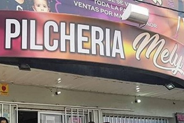 Delincuentes entraron por el techo de un local comercial y robaron alrededor de 400 mil pesos