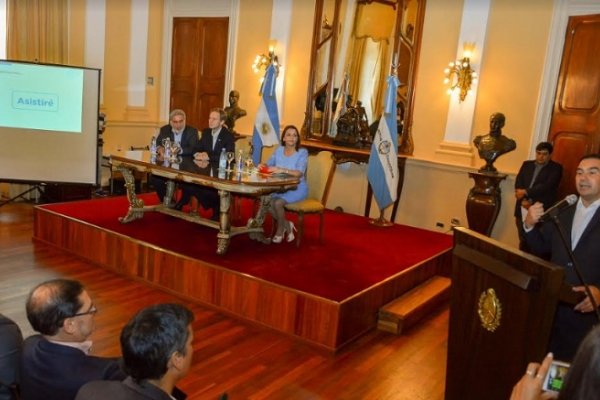 Valdés instó a trabajar para que la educación pública siga permitiendo igualdad de oportunidades