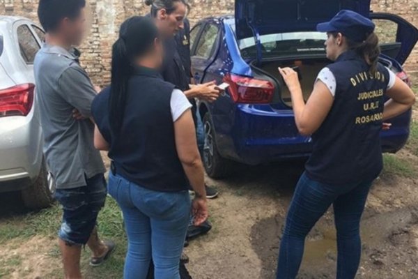 Rosario: Detuvieron a dos policías por robar $62 mil