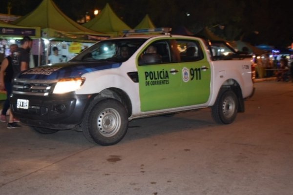Demoraron a joven que vendía entradas falsas del Festival