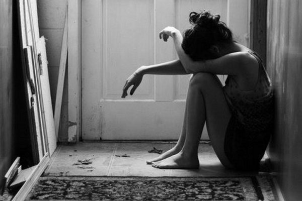 Adolescente denunció que fue golpeada por vecinos en el Ongay
