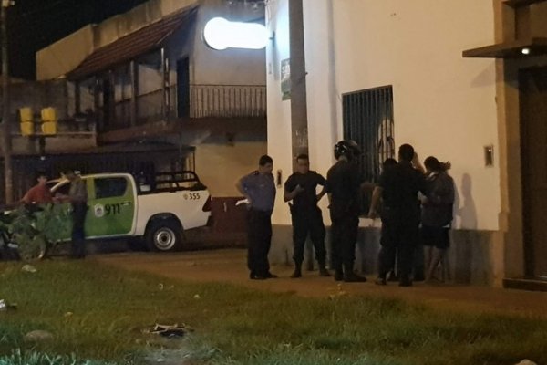Limpiavidrios detenidos al intentar robar a un conductor en un semáforo