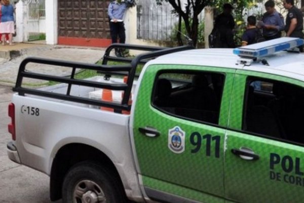 Robaron 100 mil pesos y cadenas de oro a jubilada