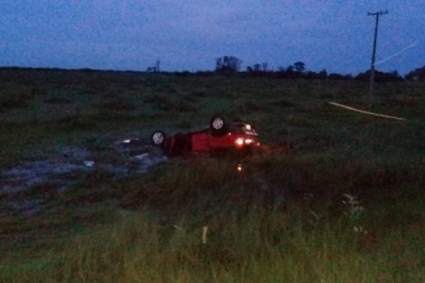 Despiste y vuelco en Ruta Nº 14