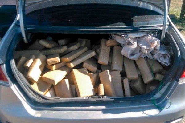 Chaco: Dos detenidos con más de 151 kilos de marihuana