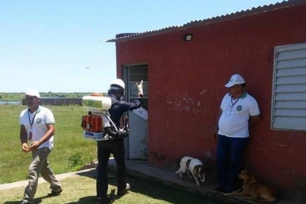 Sigue descendiendo el caudal del Santa Lucía y unas 40 familias sanroqueñas regresaron a sus hogares