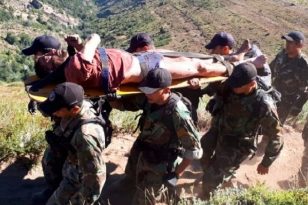 El femicida de Bariloche tenía una bala en la cabeza, fue operado y se encuentra estable