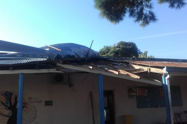 Escuela de San Cosme sufrió graves daños tras la tormentas