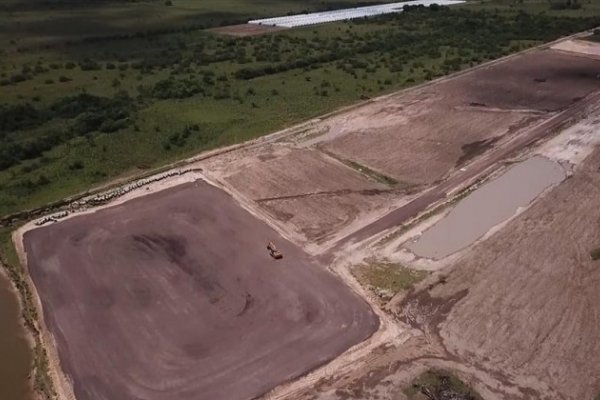 Supervisan las obras del futuro Puerto Lavalle