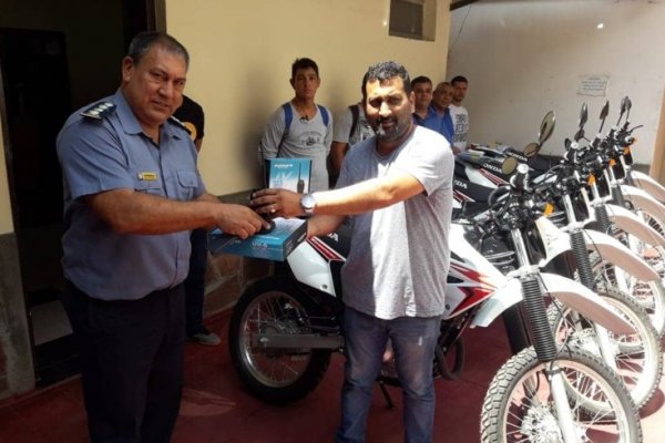 Corrientes: Importante entrega de equipamientos a la Policía para reforzar la seguridad en los barrios