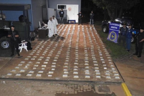 Cayó La Banda de los Muebles: Seis detenidos y más de 340 kilos de droga y armas secuestradas