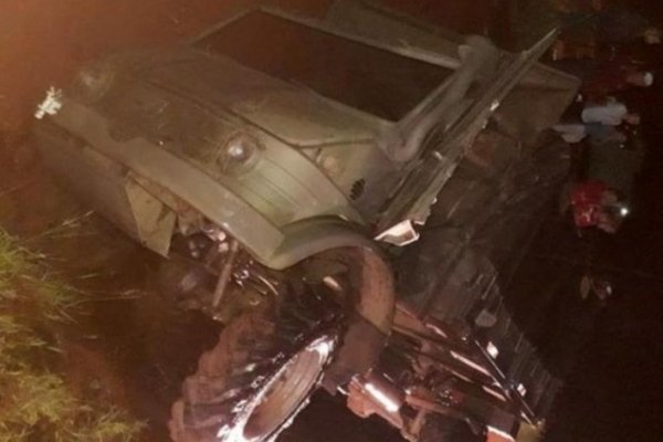 Dos militares correntinos heridos al despistar un camión del Ejército en Misiones