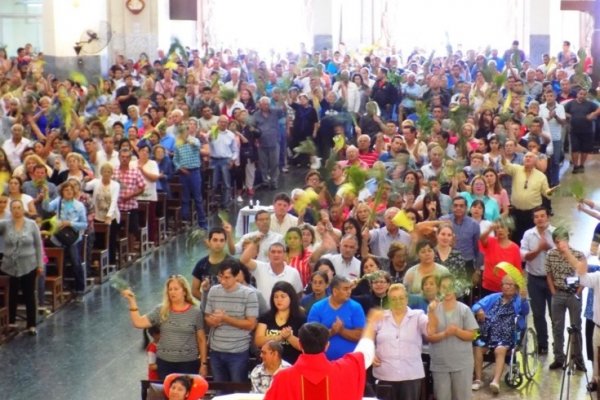 Semana Santa: Cientos de peregrinos participan de las celebraciones en Itatí