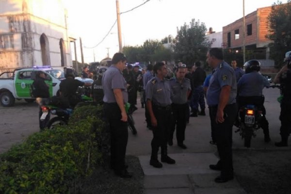 La Policía demoró a 25 personas y secuestró 20 motos en operativos realizados en la ciudad