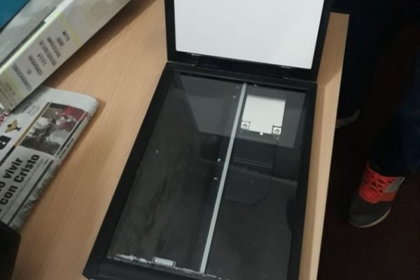 Lo detuvieron cuando quiso vender un escáner robado por Facebook