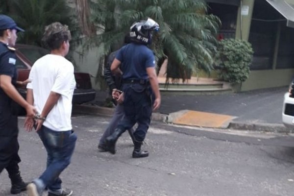 Demoraron a jóvenes por molestar a transeúntes en pleno microcentro