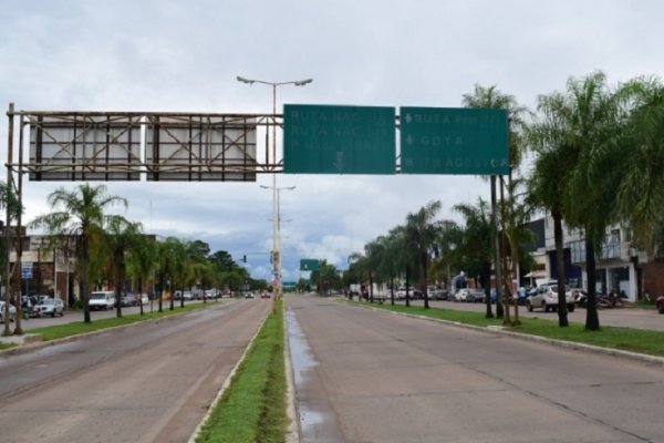 Se inició la renovación de carteles viales en altura en el corredor Belgrano