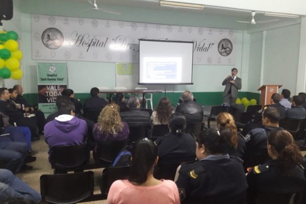 Policías realizaron una capacitación en seguridad hospitalaria