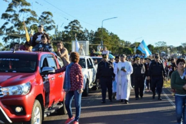 Una huésped de honor acompaña la fiesta patronal de Mburucuyá