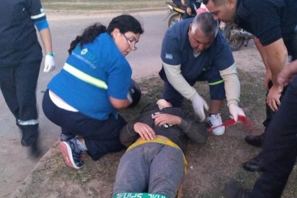 Mejora el policía lesionado en choque