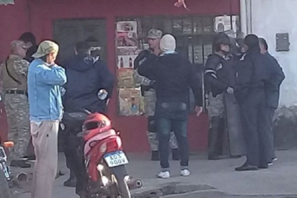 Causa imprenta trucha: Policías continúan la investigación con más allanamientos