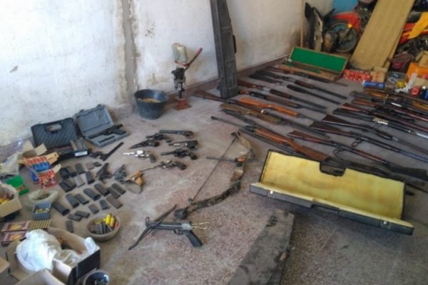 Allanamiento en armería clandestina: El detenido reparaba, vendía y alquilaba las armas