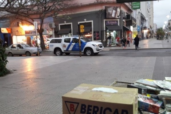 Prefectura allanó un polirubro en plena Peatonal Junín