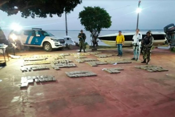 Operativo en Corrientes: Prefectura decomisó más de 500 kilos de marihuana