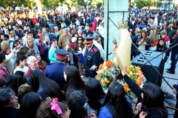 Alegría por las Fiestas Patronales de Bella Vista