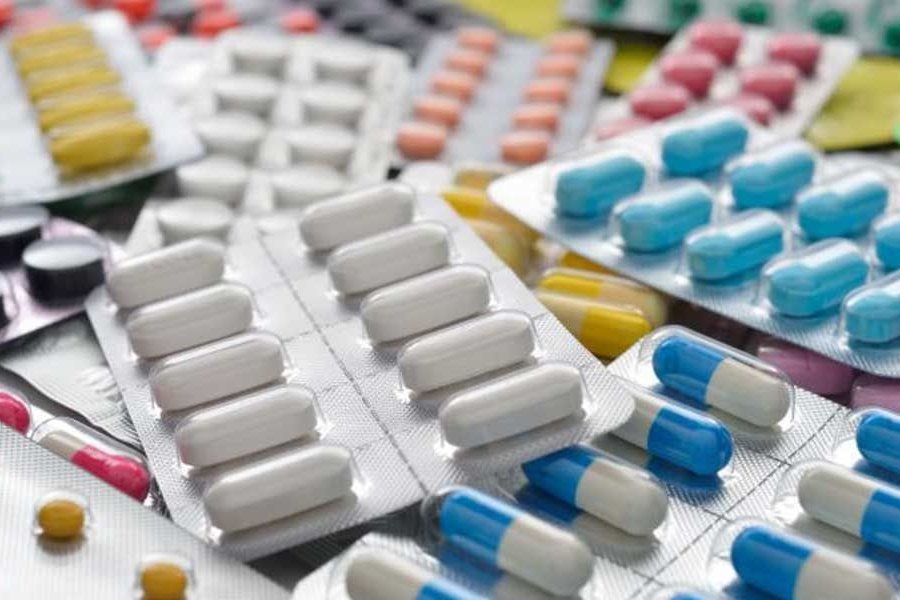 Aprobaron una ley que obliga a vender antibióticos con receta archivada
