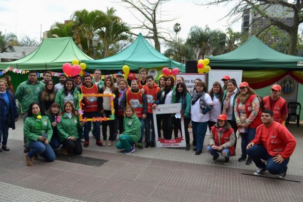 Tras celebrarse el Día Mundial de la Hepatitis, se llevaron acabo actividades de concientización en Plaza Vera