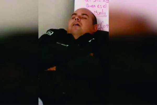 Dormían en la guardia y los sorprendió el jefe de la Metropolitana