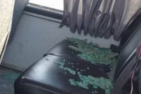 En menos de 24 horas, atacaron dos colectivos en la avenida Maipú