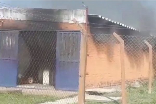 La estación transformadora de Santa Catalina se incendió, dejando sin luz a varios barrios