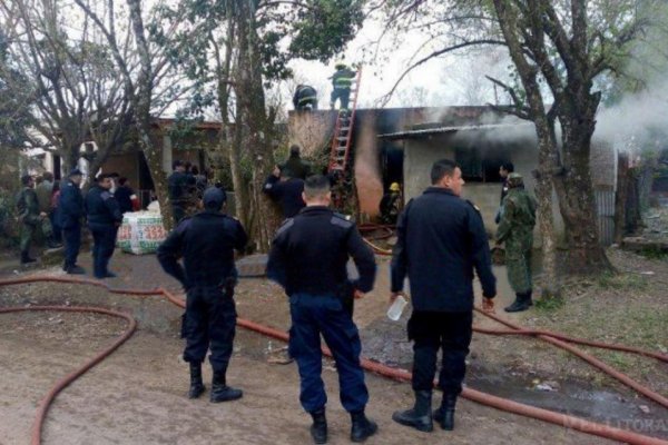 Curuzú Cuatiá: a raíz de un incendio se destruyó una vivienda