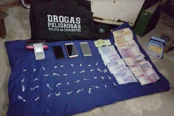 En diversos allanamientos, secuestran estupefacientes, dinero, rodados y otros elementos