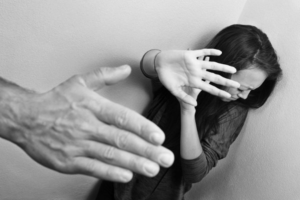 ¿Y la justicia dónde está? Piden que arresten a hombre golpeador