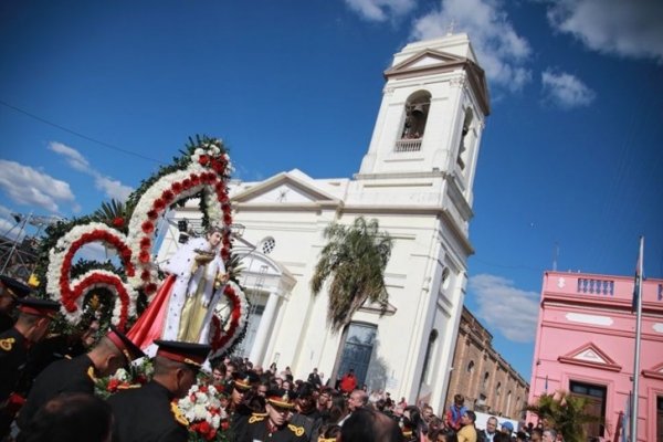 San Luis del Palmar se prepara para su fiesta patronal: Desde Itatí partirá la peregrinación gaucha