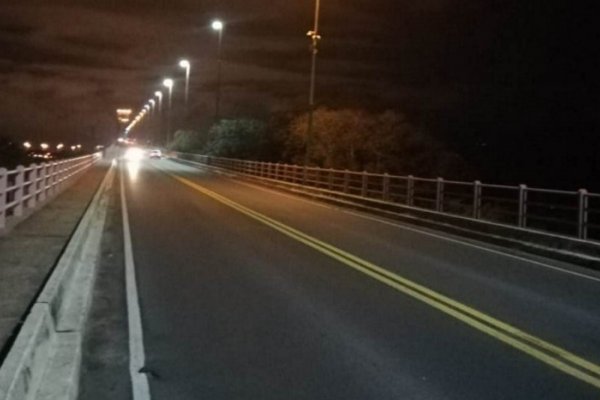 Choque entre dos vehículos causó demoras en el puente Interprovincial