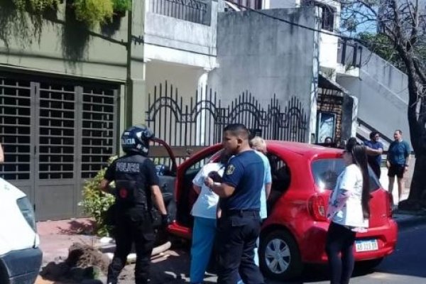 Un hombre perdió el control de su auto a raíz de un infarto