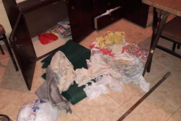 Delincuentes no conformes con el botín, destrozaron una vivienda en Esquina