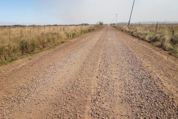 Empedrado: Finalizó el enripiado en el acceso al balneario de Gobernador Soto