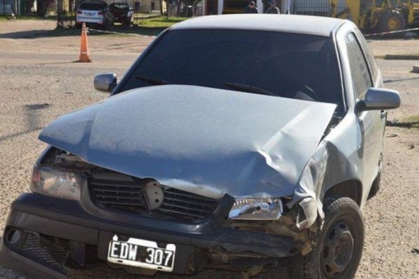 Monte Caseros: fuerte choque entre dos automóviles