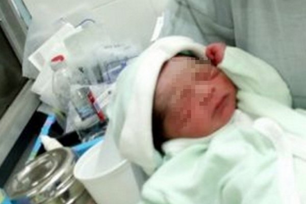 Corrientes: Hallaron a un bebé con vida en un basural en San Luis del Palmar