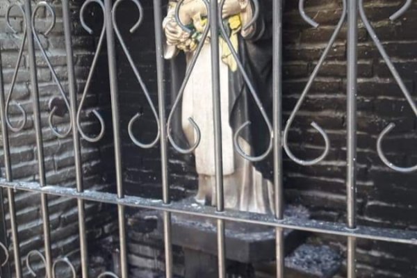 Incendio en la ermita de Santa Rosa de Lima