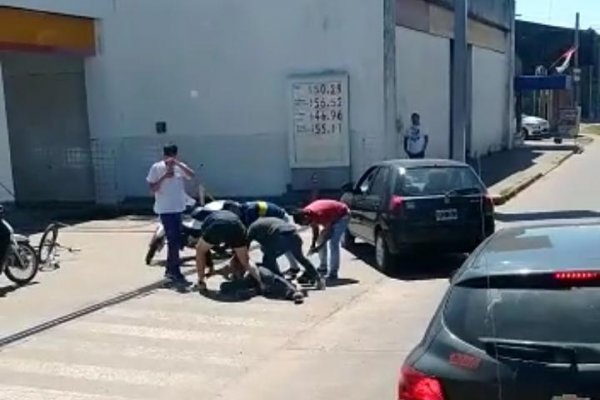 Intentó robar una estación de servicio y vecinos lo golpearon brutalmente