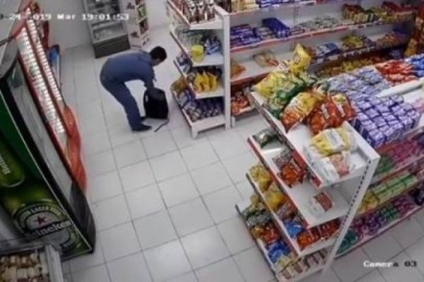 Capital: Fue filmado mientras robaba en un comercio