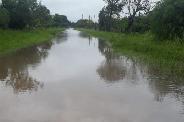 Vecinos buscan solución para que continúen las obras sobre el Arroyo Saturno
