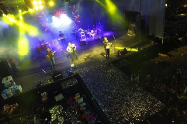 Riachuelo celebra un nuevo aniversario con una multitudinaria fiesta